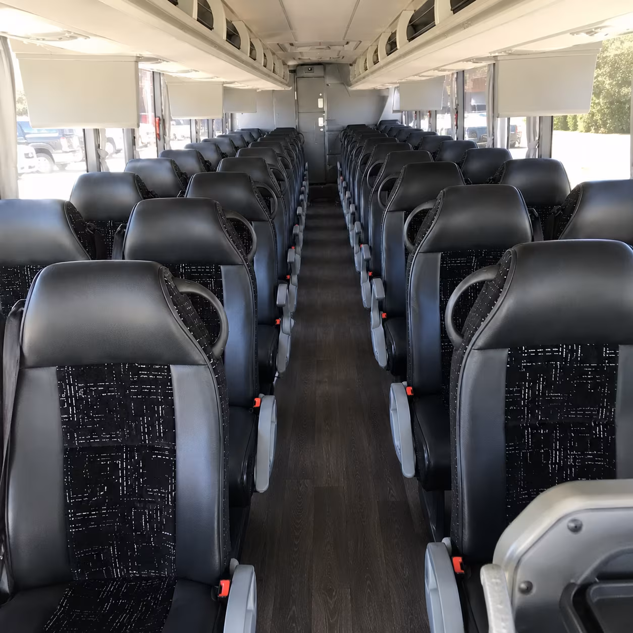 charter buses for corporate events at everbank stadium and vystar veterans memorial arena