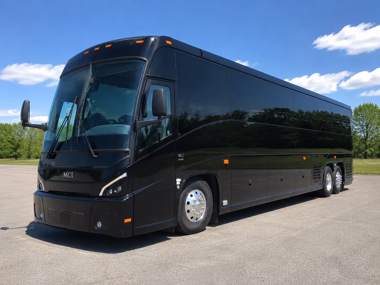game day buses to everbank stadium and vystar veterans memorial arena