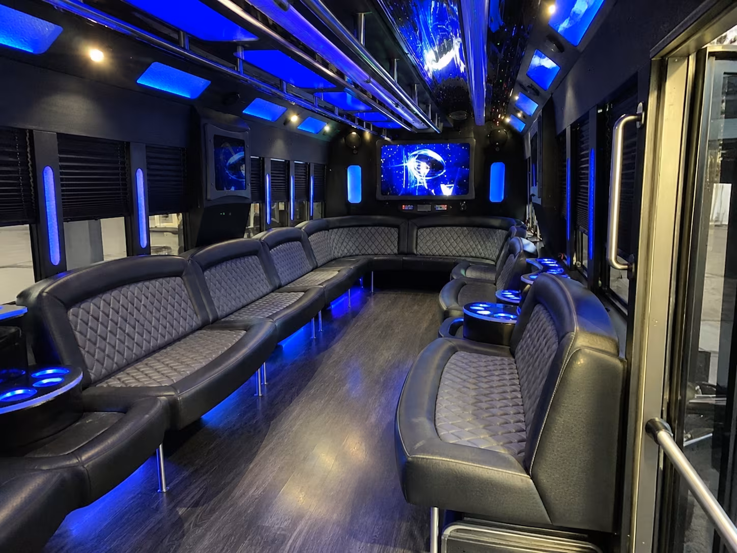jacksonville 28 passenger party bus interior
