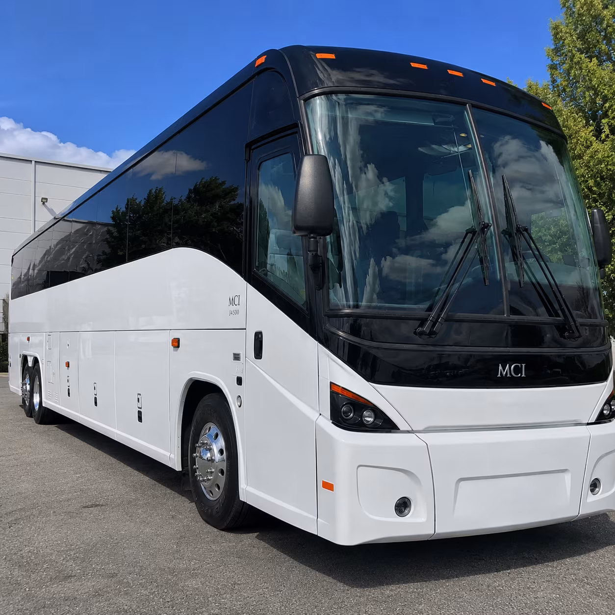 jacksonville sporting event transportation onboard seating