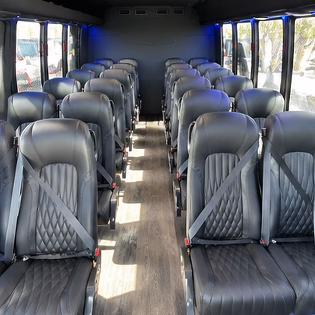 minibuses for cummer museum and riverside arts district trips