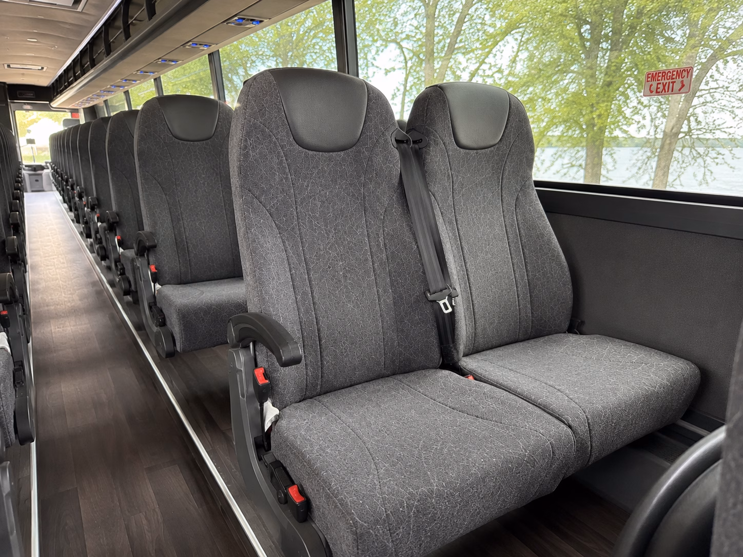 wine festival and craft beer event bus rentals in jacksonville